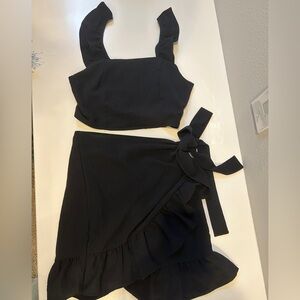 Pink lily two piece skirt set- size Small